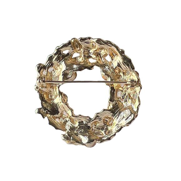 1990s Liz Claiborne Green Enamel Red Rhinestone Christmas Wreath Pin Brooch - Picture 2 of 3